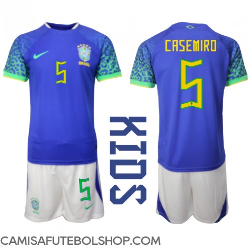 Camisa de time de futebol Brasil Casemiro #5 Replicas 2º Equipamento Infantil Mundo 2022 Manga Curta (+ Calças curtas)